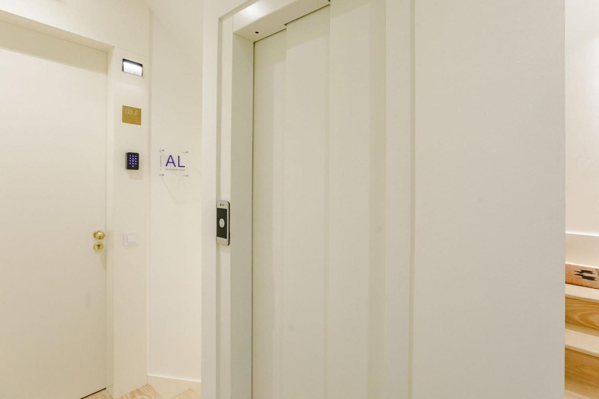 Door 65 - Historical Center Apartments Porto Ngoại thất bức ảnh